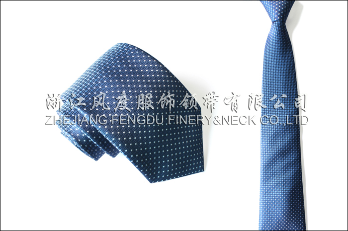 陽光時(shí)尚 色織滌絲領(lǐng)帶