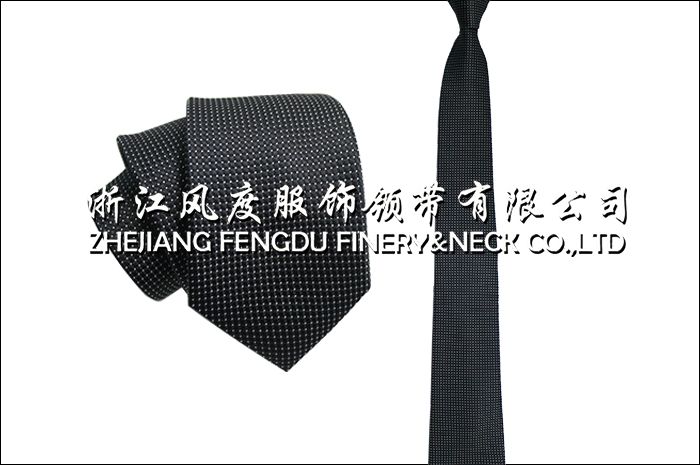 12655145_2019款秋冬款色織真絲領(lǐng)帶145×7×3.8編號(hào)FDMS2824.jpeg